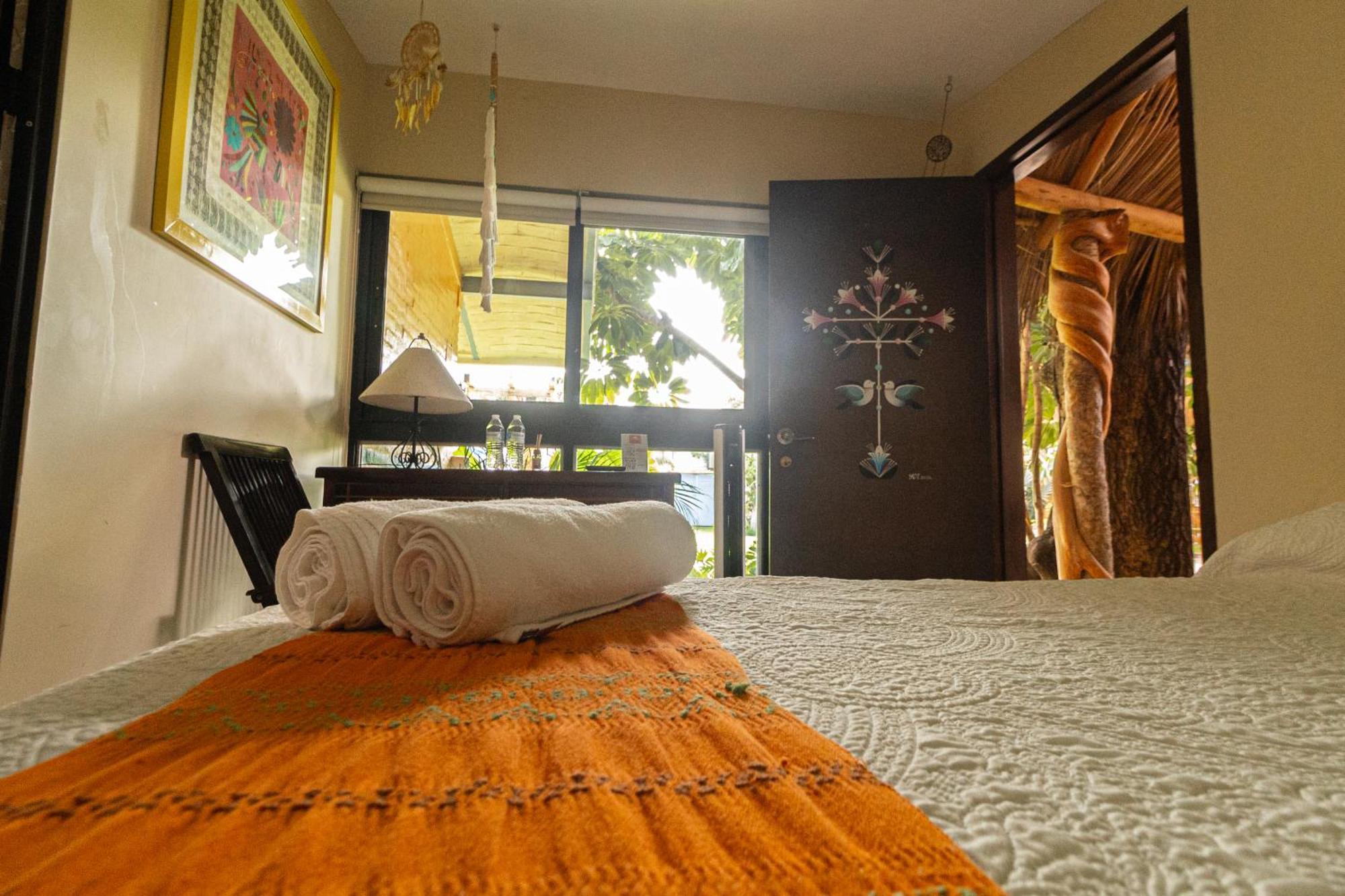 אחיחיק Hotel Boutique Casa Copal מראה חיצוני תמונה